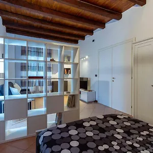 https://appartamento-la-corte-nascosta.emilia-romagnahotels.net